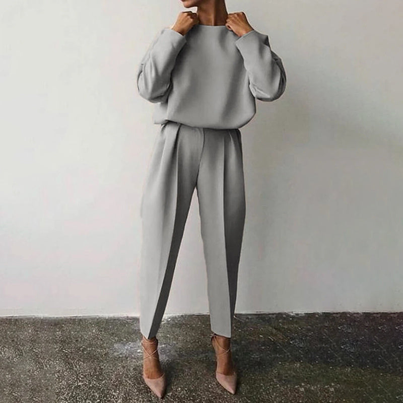 Women’s Solid Color 2-Piece Set – Long Sleeve Top & Pleated Pants Loungewear